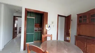 Apartamento con Local Comercial en Casariche