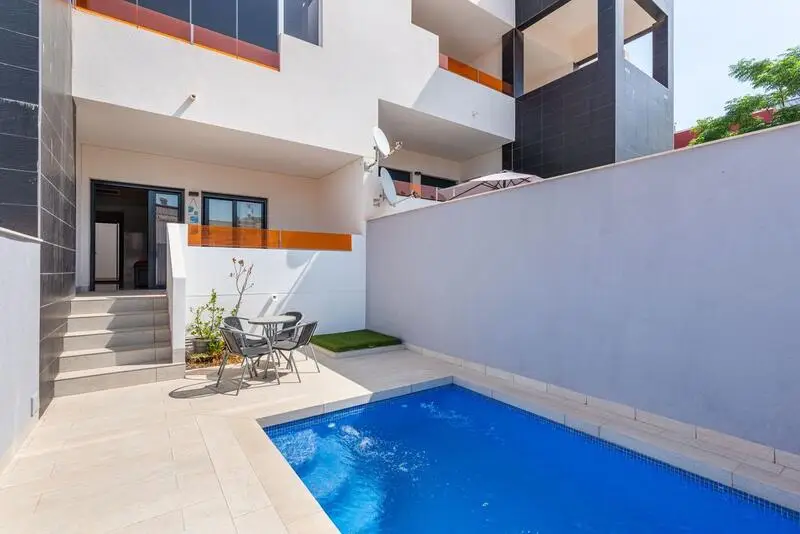 Apartamento en Los Altos Alicante
