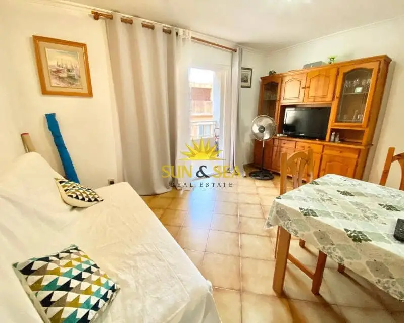 Apartamento en alquiler en Playa de los Locos, Torrevieja, Alicante