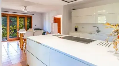 Casa Adosada en Venta Portals Nous Cerca de la Playa