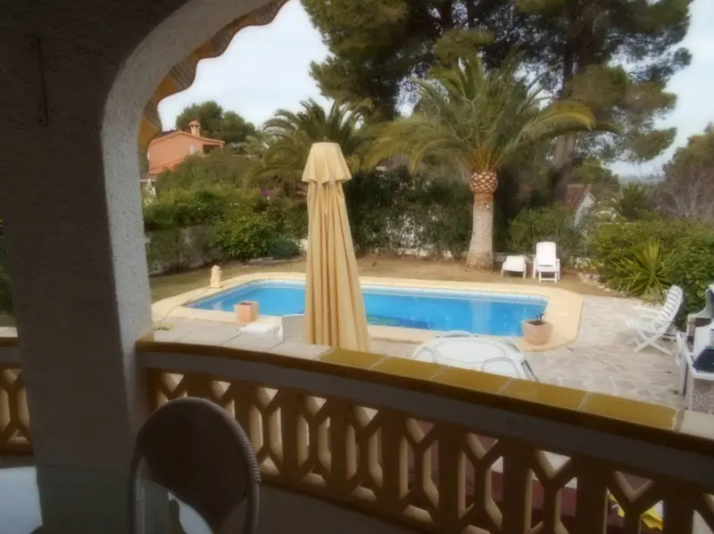 Chalet en Venta en Denia con Vistas al Mar y a la Montana