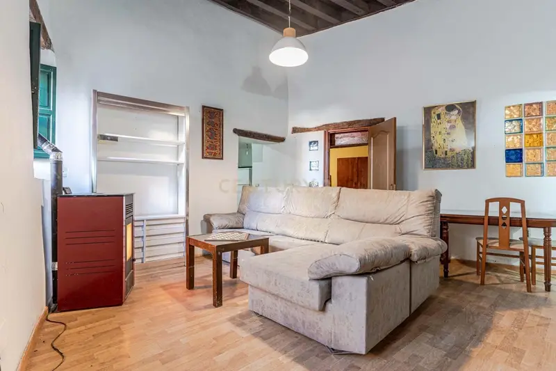Casa Cueva con 6 Apartamentos en Guadix Granada
