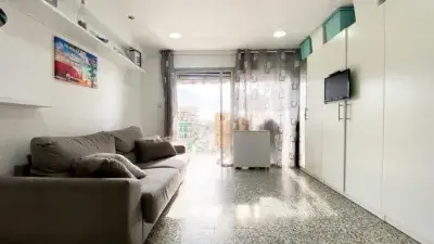 Apartamento en alquiler en Avenida de la Constitucio