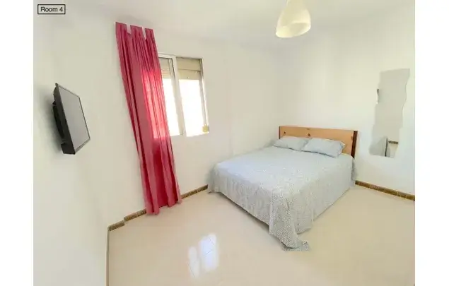 Habitacion 70m2 Sevilla Alquiler Estancia Media Larga