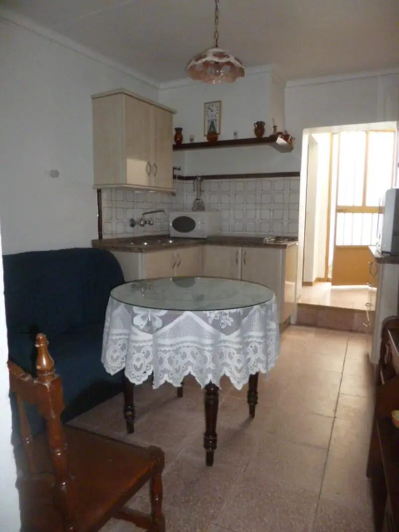 Casa Familiar 3 Dormitorios Olvera