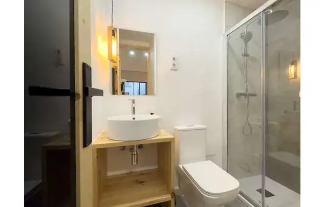 Alquiler Habitaciones 150m2 l Hospitalet de Llobregat