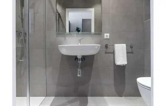 Estudio Amueblado en Armilla con Piscina y Aparcamiento