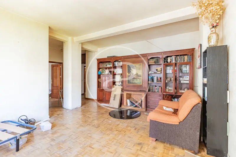 Piso en venta Plaza Manolete Madrid 126m2 3 dormitorios 2 baños terraza