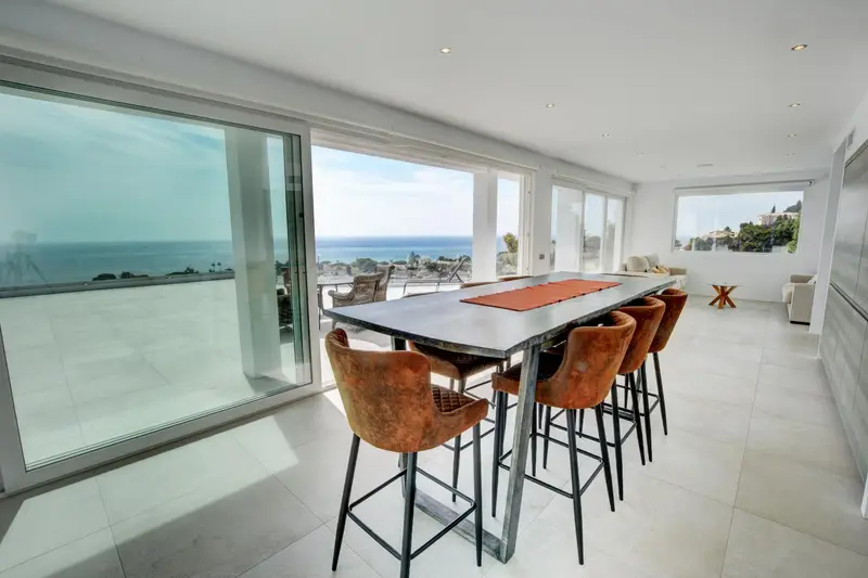 Chalet en Torrenueva Mijas 4 Dormitorios Vistas al Mar