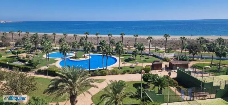 Alquiler de Apartamento 2 dormitorios, 1 baños, 1 garajes, Buen estado, en El Ejido, Almería