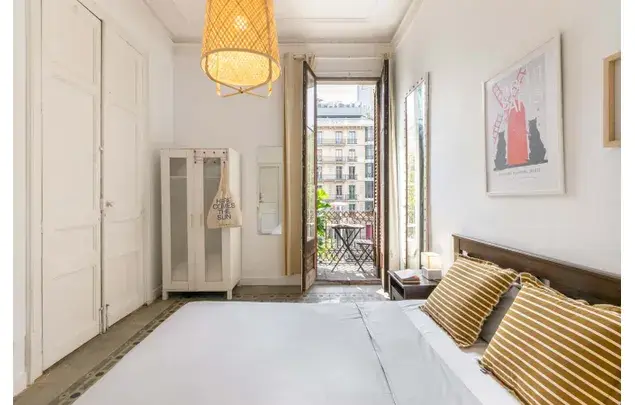 Habitacion Privada en Barcelona Cerca Exaimple