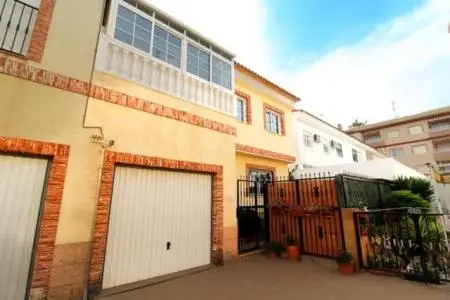 Villa espaciosa 3 dormitorios 3 baños Algorfa