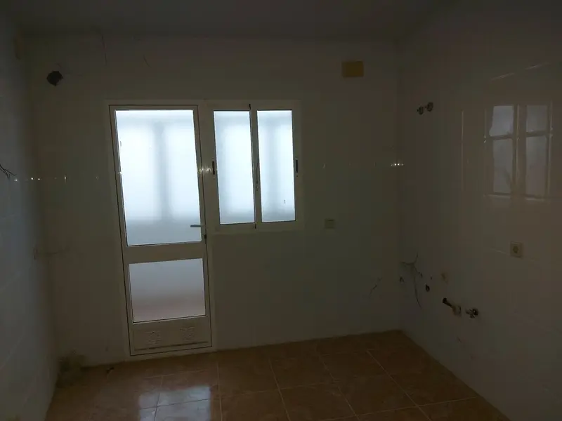 Venta Piso con calefacción en Centro, Huéscar - Ref: 02397