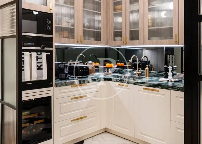 Apartamento en Almagro Madrid 3 dormitorios 2 baños moderno 104m²