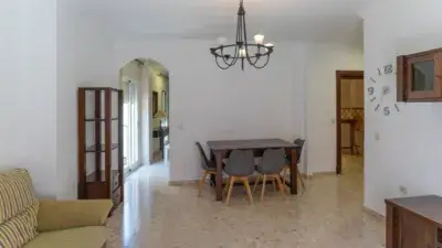 Alquiler Piso Centro 112m2 3 Dormitorios 2 Baños