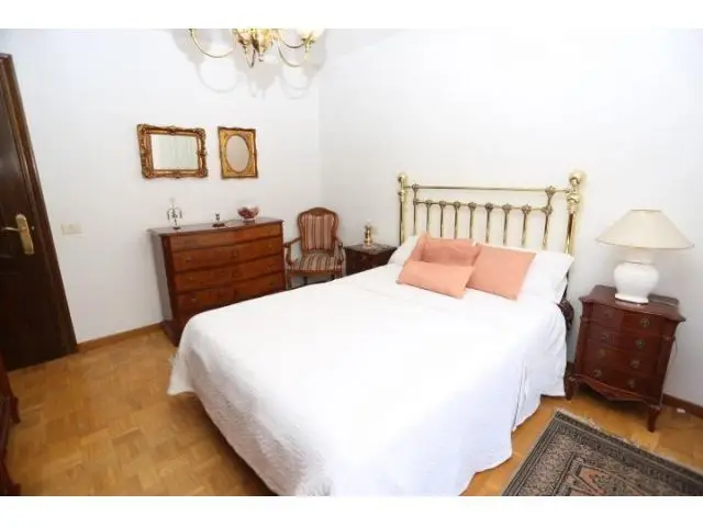 Piso 4 Habitaciones Avilés Excelente Zona