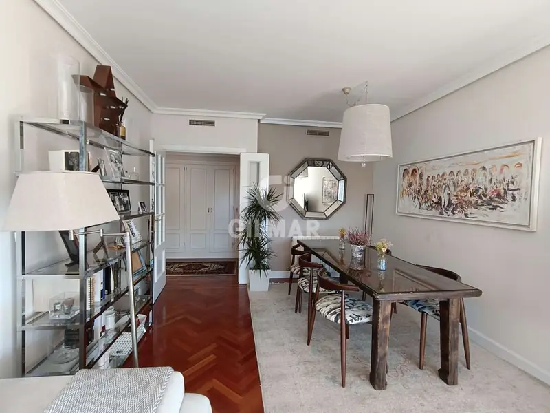 Piso en Alquiler El Encinar de los Reyes 100m2 2 Dormitorios 2 Baños