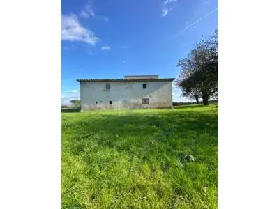 Masia en Venta Caldes de Malavella Girona 12 Hectareas