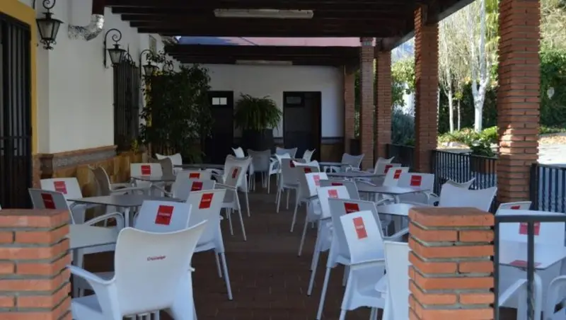 Casa Rural 9 Dormitorios Málaga Inversión Turística