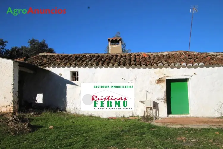 Venta  de Finca ganadera en Córdoba