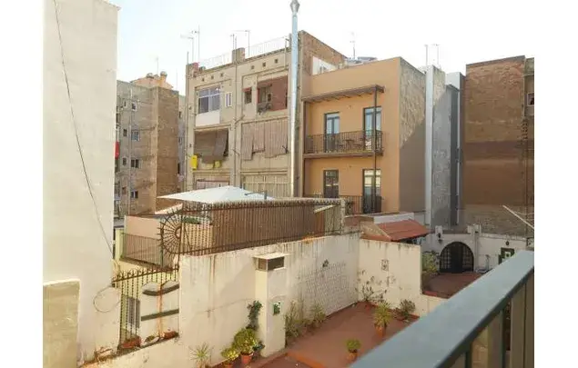 Estudio Amueblado en Sants Barcelona Cerca de Plaza Espanya