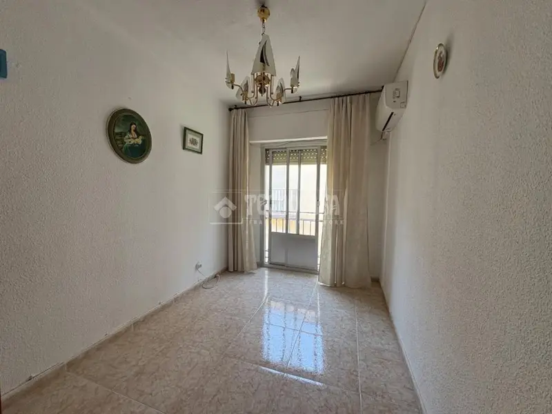 Piso en venta en Jaén - Almendral - 3 dormitorios