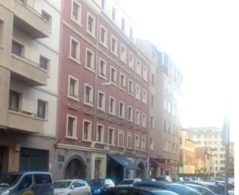 Local 637m2 Pamplona Calle Padre Calatayud