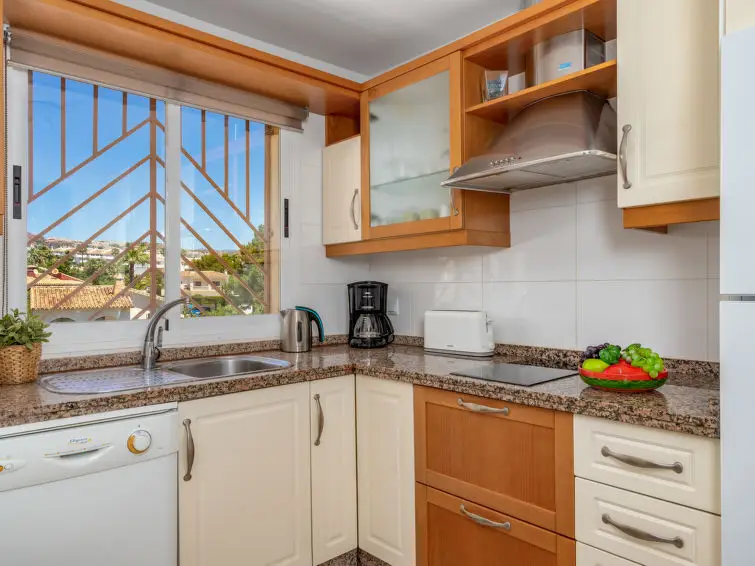 Apartamento 2 Dormitorios Calahonda Alquiler