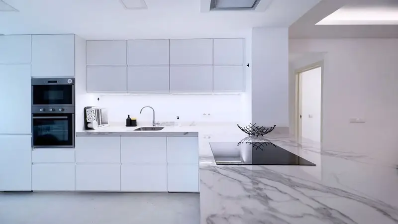Apartamento en venta en Aloha Marbella 2 dormitorios 2 baños