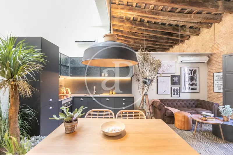 Apartamentos de Lujo en Antigua Fábrica Textil de Barcelona