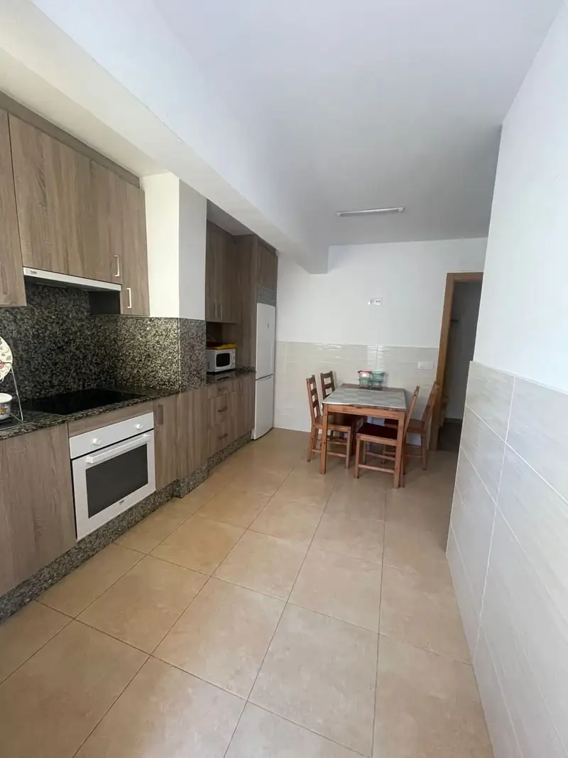 Piso Estudiantes Elviña 3 Habitaciones Reformado