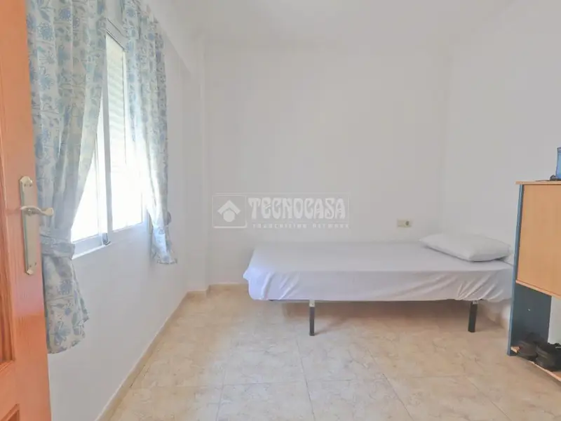 Piso en venta en Puerto Sagunto 4 dormitorios 2 baños
