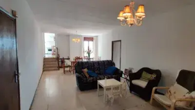 Casa en Venta en Benabarre con Jardin 180m2