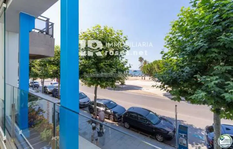 Apartamento en venta en Roses 126m2 2 habitaciones 2 baños