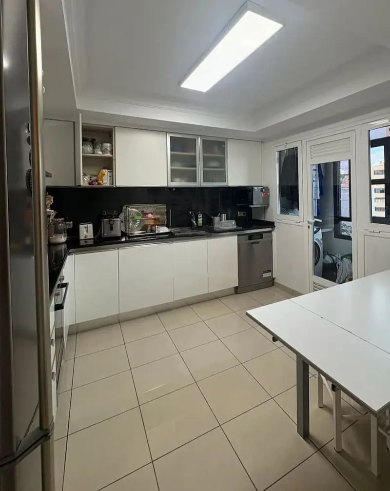 Apartamento en Venta en Tenerife 120m2 4 Dormitorios Vistas al Mar