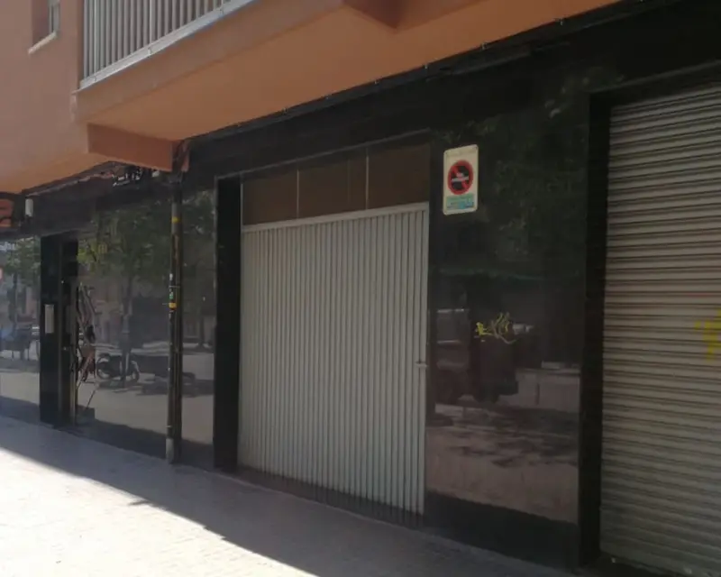 Local de 441.91 m² en Sabadell