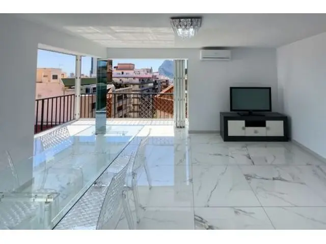 Maravilloso Atico en Calpe con Vistas al Mar