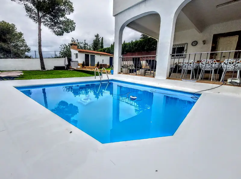Villa 7 Dormitorios Montserrat