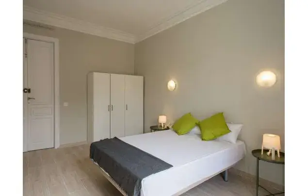 Apartamento 6 Dormitorios L'Esquerra Eixample Barcelona