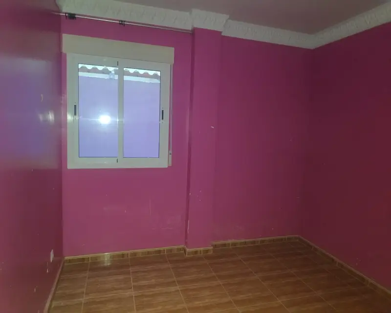 Garaje 105m2 3 habitaciones 2 baños Garrucha