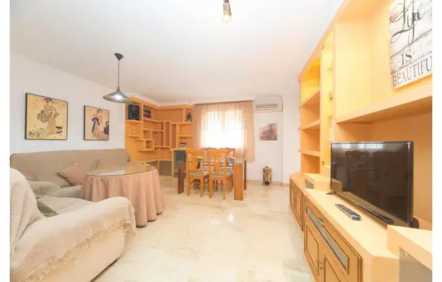 Alquiler Apartamento 4 Dormitorios Granada 3-24 Meses