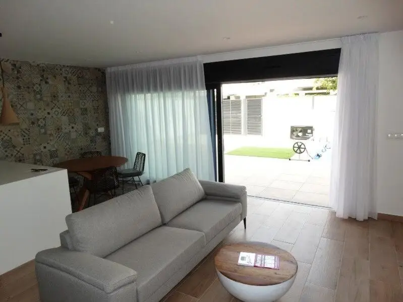 2 Villas Pareadas en Torre de la Horadada Cerca de la Playa