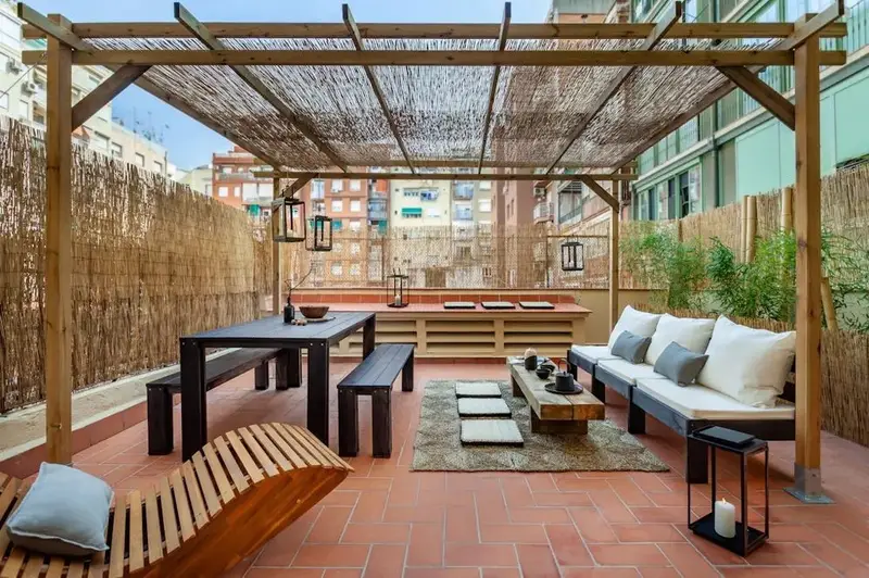 Apartamento 2 Dormitorios 1 Ba
										
										
										
										
										
										
									
									
								
								
							
						
					
				Barcelona Alquiler