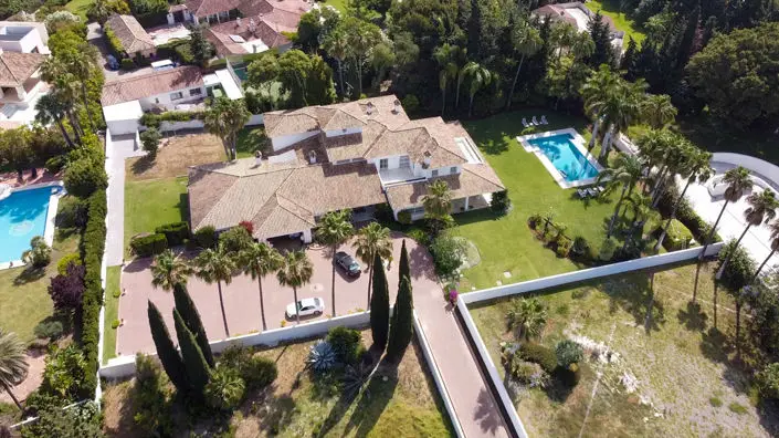 Villa de Lujo 8 Dormitorios Guadalmina Baja Malaga