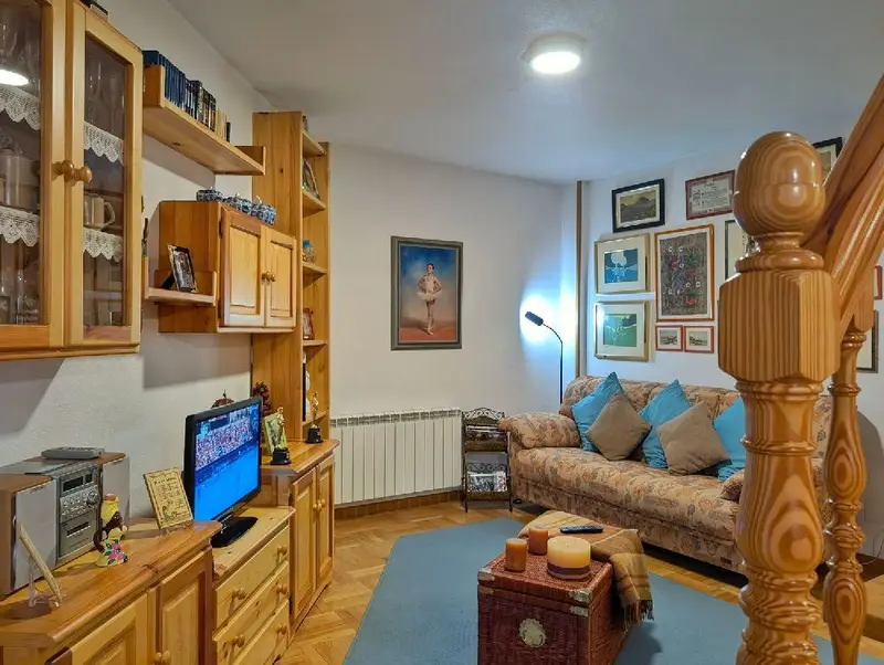 Venta Piso con calefacción en Ezcaray - Ref: 105663493