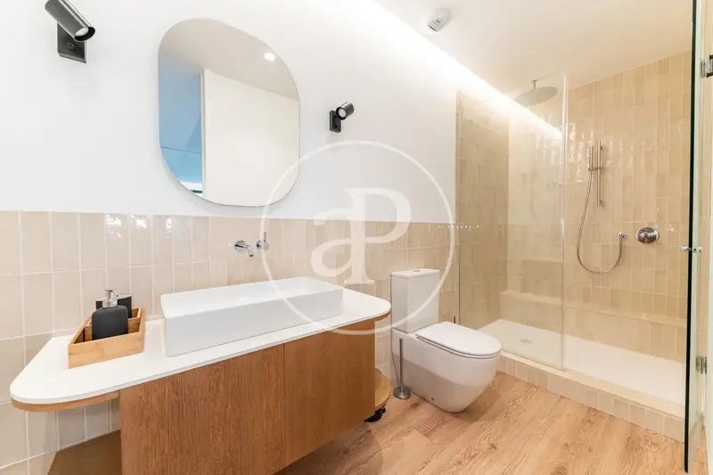 Apartamento Amueblado en Almagro Madrid