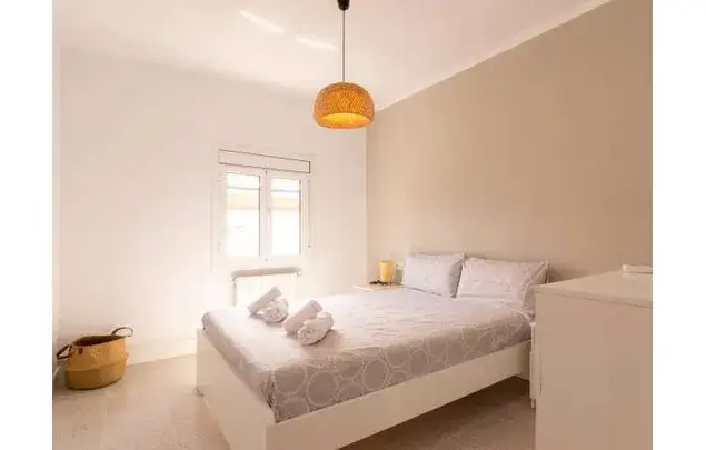 Apartamento 3 Dormitorios Barcelona Amueblado Wifi Estudiantes Profesionales