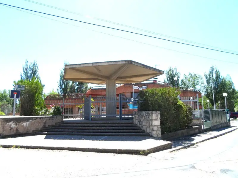 Venta Chalet con Garaje en Urbanizacion Las Fuentes Mojados
