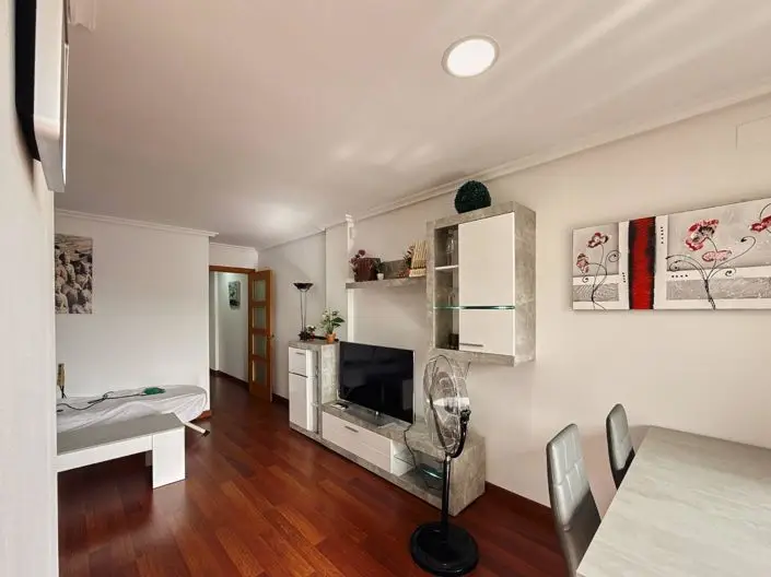 Apartamento 2 Dormitorios Dolores Alta Calidad