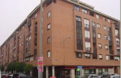 Local en Venta en AVDA GIJON Valladolid